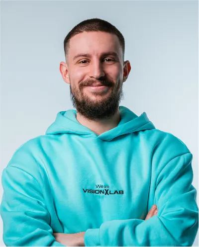Erik Bartoš, CFO